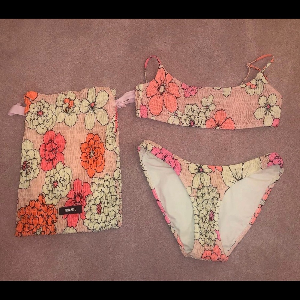 Triangl bikini!!